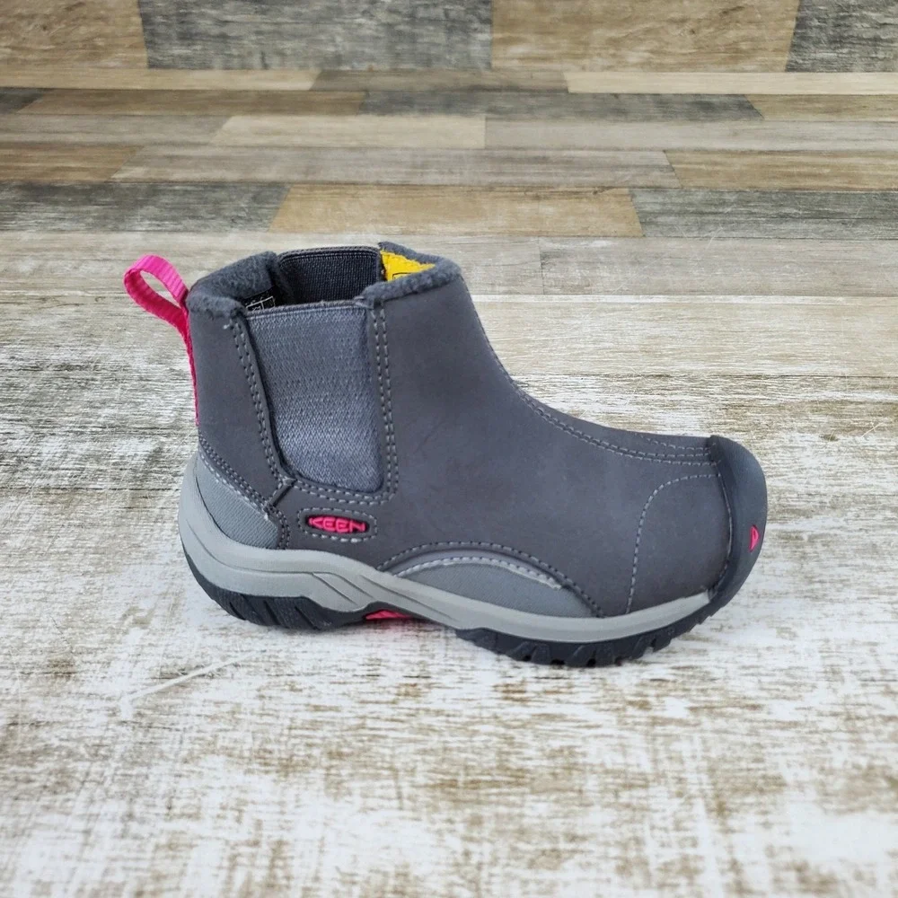 Keen‎ Kootenay III Kids Chelsea Boots Sz 8 Gray Leather Slip On Mid Top NWOB NEW